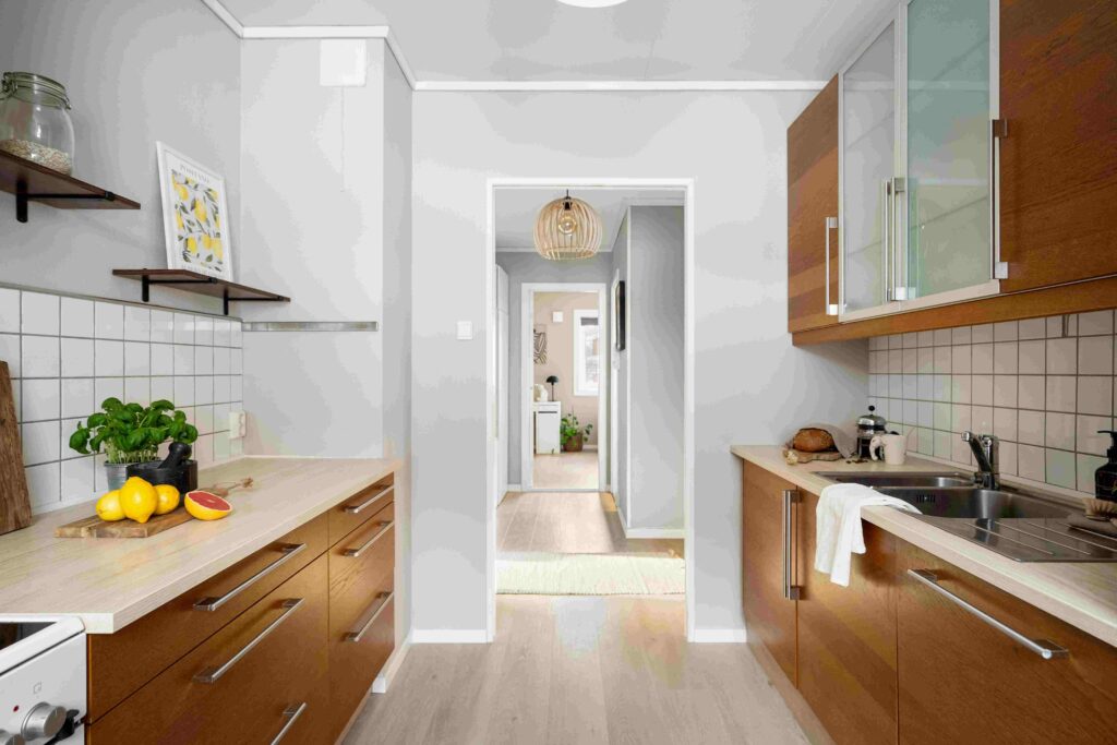 Commercial Custom Cleaning